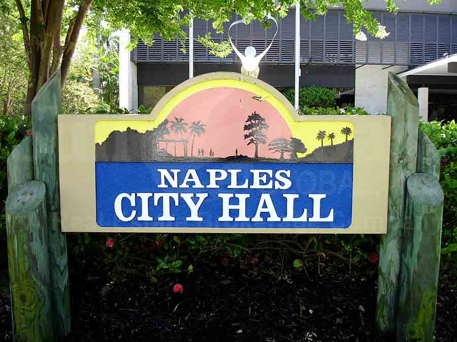 NAPLES NA06 GEO AREA City Hall